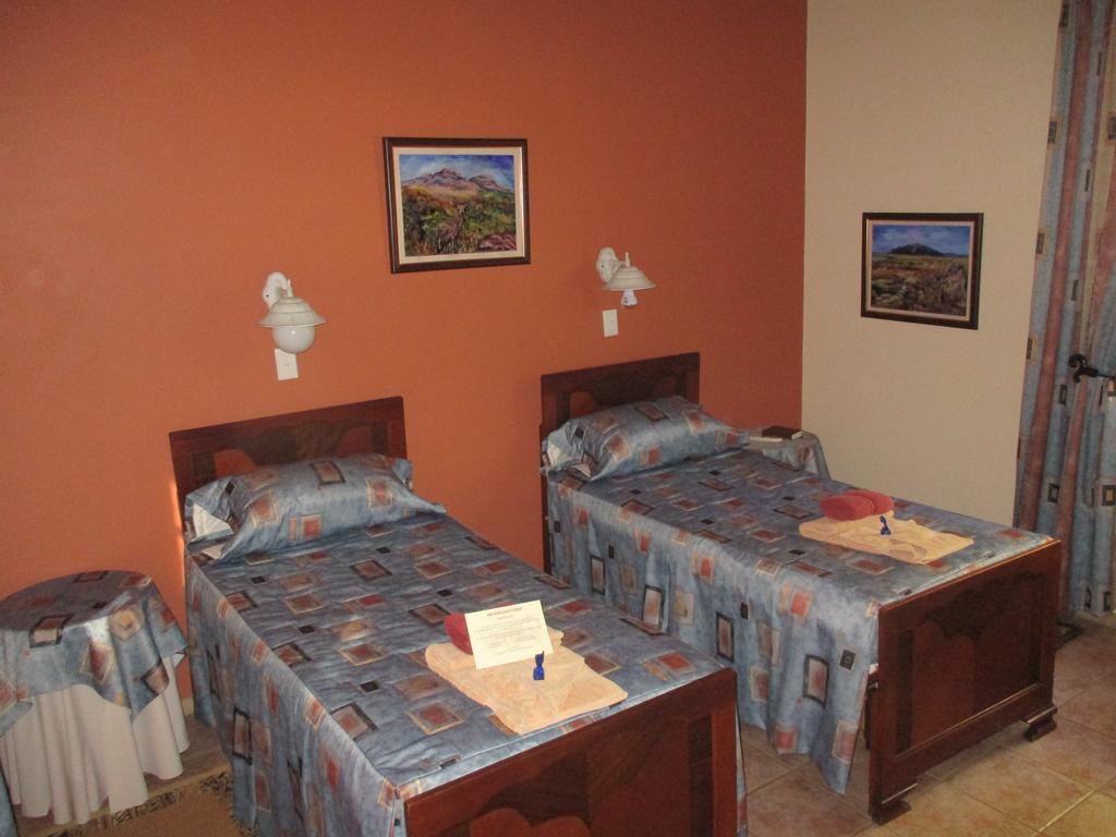 Van Rhyn Guest House Vanrhynsdorp Dış mekan fotoğraf